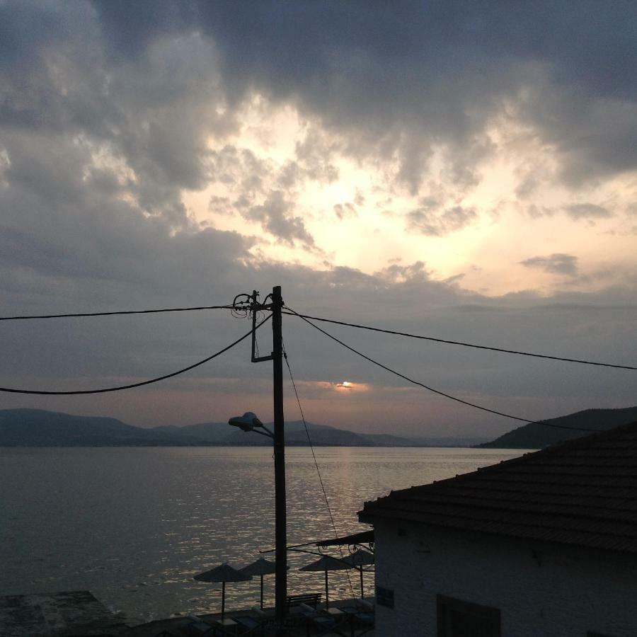 Filippos-Spectacular Area,,,,Panoramic,-Sea- View- Apartments-42M, Just Call On The Photo Number, For Price,Vacancy Etc,,-Next To Vallis Hotel,, 15Meters From Seaside!!! Agria Zewnętrze zdjęcie